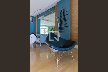 Apartamento à venda com 126m², 3 quartos e 2 vagas Apartamento à venda com 126m², 3 quartos e 2 vagasHall Social