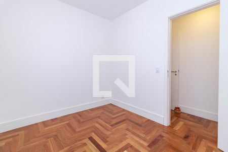 Apartamento à venda com 126m², 3 quartos e 2 vagas Apartamento à venda com 126m², 3 quartos e 2 vagasQuarto 3