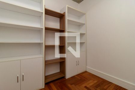 Apartamento à venda com 126m², 3 quartos e 2 vagas Apartamento à venda com 126m², 3 quartos e 2 vagasSala - Escritório