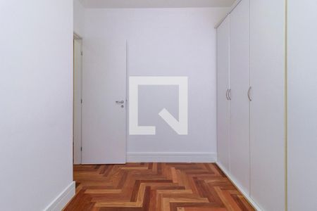 Apartamento à venda com 126m², 3 quartos e 2 vagas Apartamento à venda com 126m², 3 quartos e 2 vagasQuarto 2