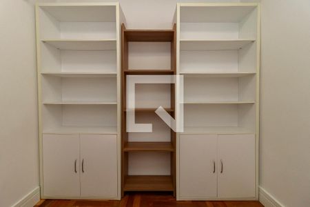 Apartamento à venda com 126m², 3 quartos e 2 vagas Apartamento à venda com 126m², 3 quartos e 2 vagasSala - Escritório