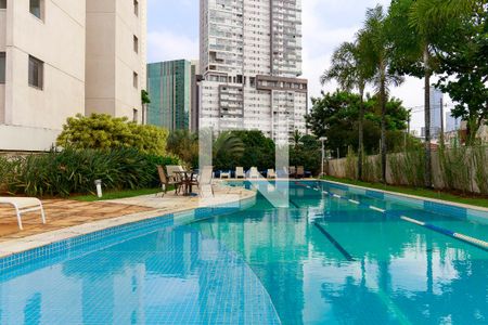 Apartamento à venda com 126m², 3 quartos e 2 vagas Apartamento à venda com 126m², 3 quartos e 2 vagasPiscina