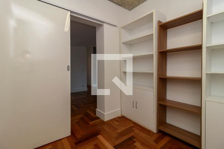 Apartamento à venda com 126m², 3 quartos e 2 vagas Apartamento à venda com 126m², 3 quartos e 2 vagasSala - Escritório