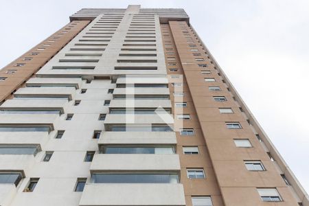 Apartamento à venda com 126m², 3 quartos e 2 vagas Apartamento à venda com 126m², 3 quartos e 2 vagasFachada