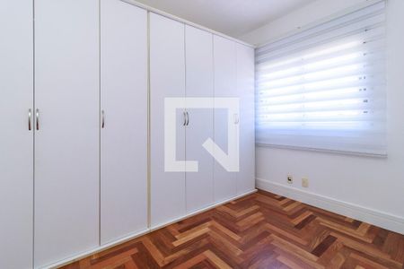 Apartamento à venda com 126m², 3 quartos e 2 vagas Apartamento à venda com 126m², 3 quartos e 2 vagasQuarto 2