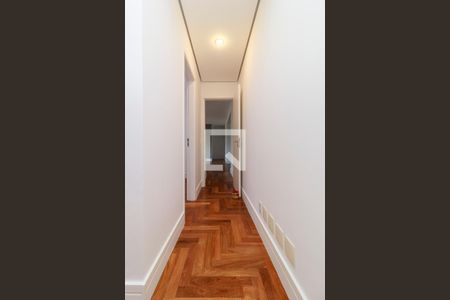 Apartamento à venda com 126m², 3 quartos e 2 vagas Apartamento à venda com 126m², 3 quartos e 2 vagasCorredor