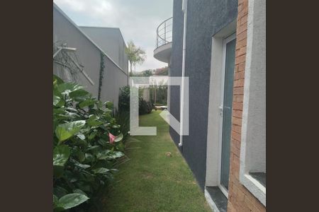Casa de condomínio à venda com 350m², 4 quartos e 4 vagasFoto 02