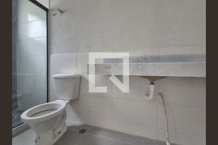 Casa de condomínio à venda com 120m², 3 quartos e 2 vagasBanheiro da Suite