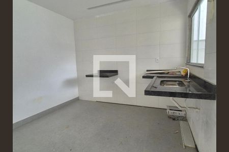 Casa de condomínio à venda com 120m², 3 quartos e 2 vagasCozinha