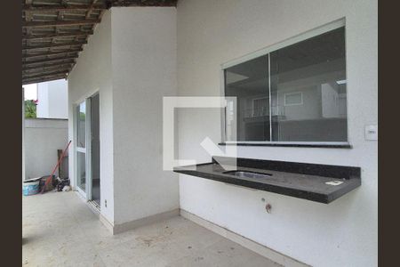 Casa de condomínio à venda com 120m², 3 quartos e 2 vagasÁrea de Serviço