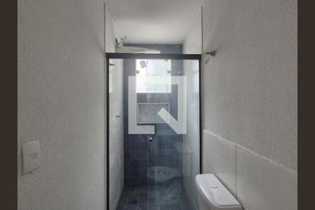 Casa de condomínio à venda com 120m², 3 quartos e 2 vagasBanheiro da Suite