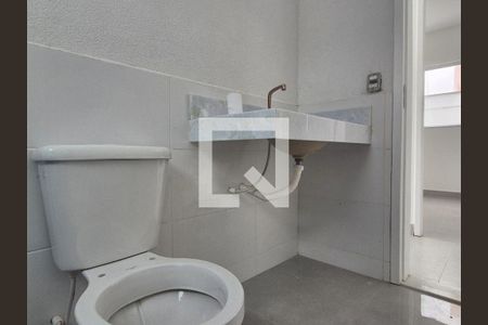 Casa de condomínio à venda com 120m², 3 quartos e 2 vagasBanheiro Social