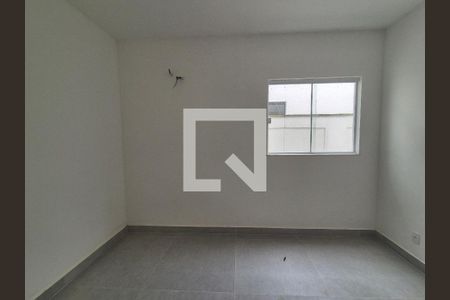 Casa de condomínio à venda com 120m², 3 quartos e 2 vagasQuarto 2