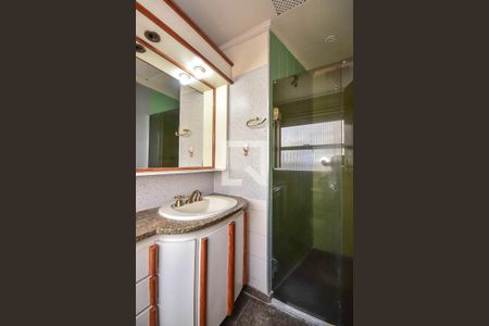 Banheiro Suíte 1 de apartamento à venda com 4 quartos, 200m² em Vila Suzana, São Paulo