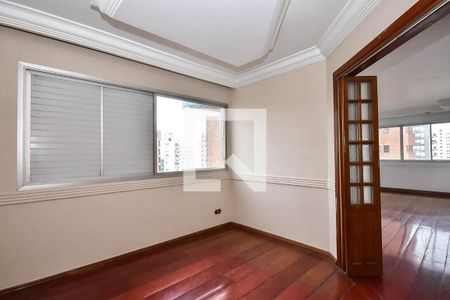 Quarto 1 de apartamento à venda com 4 quartos, 200m² em Vila Suzana, São Paulo