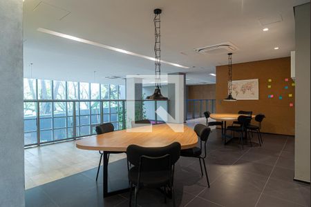 Studio para alugar com 21m², 1 quarto e sem vaga Studio para alugar com 21m², 1 quarto e sem vagaÁrea comum - Espaço para reuniões