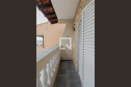 Casa para alugar com 209m², 3 quartos e 4 vagas Casa para alugar com 209m², 3 quartos e 4 vagasSacada Suíte