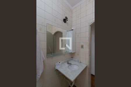 Casa para alugar com 209m², 3 quartos e 4 vagas Casa para alugar com 209m², 3 quartos e 4 vagasBanheiro