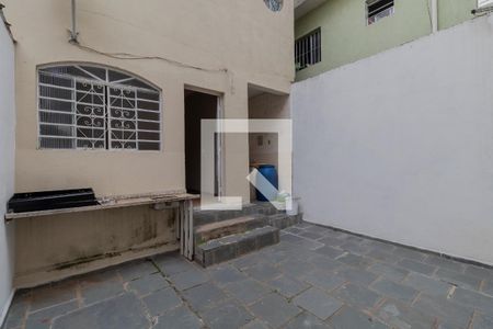 Casa para alugar com 209m², 3 quartos e 4 vagas Casa para alugar com 209m², 3 quartos e 4 vagasQuintal