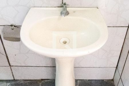 Casa para alugar com 60m², 2 quartos e sem vagaBanheiro