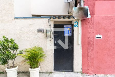 Casa para alugar com 60m², 2 quartos e sem vagaPlaquinha