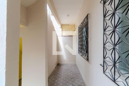 Casa para alugar com 60m², 2 quartos e sem vagaQuintal