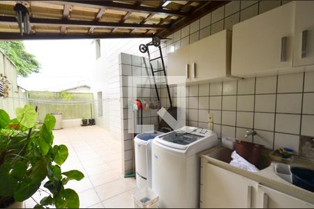 Apartamento para alugar com 298m², 4 quartos e 3 vagasArea serviço