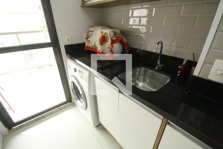 Apartamento à venda com 160m², 2 quartos e 2 vagasÁrea de serviço