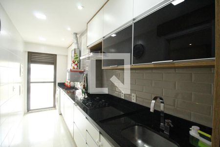 Apartamento à venda com 160m², 2 quartos e 2 vagasCozinha