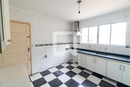 Casa à venda com 160m², 4 quartos e 2 vagasCozinha