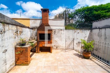 Casa à venda com 160m², 4 quartos e 2 vagasChurrasqueira