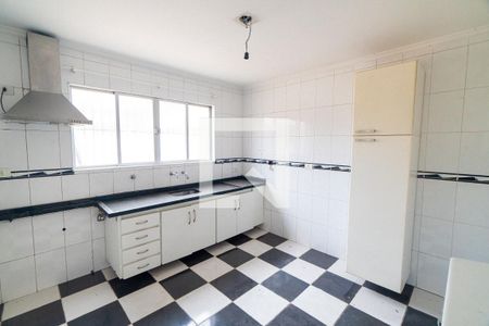 Casa à venda com 160m², 4 quartos e 2 vagasCozinha