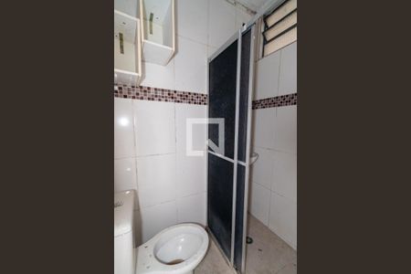 Casa à venda com 160m², 4 quartos e 2 vagasEdícula - Banheiro da Suite