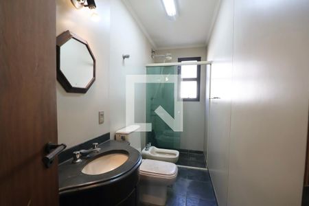 Apartamento para alugar com 146m², 4 quartos e 2 vagas Apartamento para alugar com 146m², 4 quartos e 2 vagasBanheiro Social