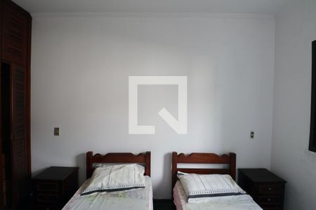 Apartamento para alugar com 146m², 4 quartos e 2 vagas Apartamento para alugar com 146m², 4 quartos e 2 vagasQuarto