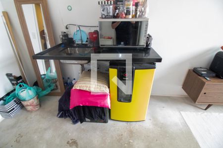 Cozinha de apartamento à venda com 1 quarto, 26m² em Jardim das Acacias, São Paulo