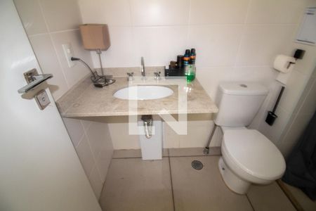 Banheiro de apartamento à venda com 1 quarto, 26m² em Jardim das Acacias, São Paulo