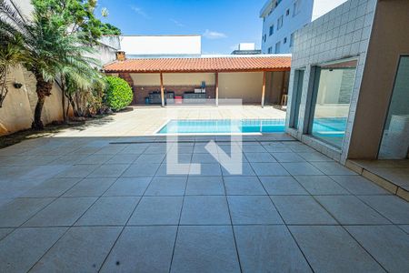 Casa para alugar com 300m², 4 quartos e 3 vagas Casa para alugar com 300m², 4 quartos e 3 vagasÁrea Gourmet