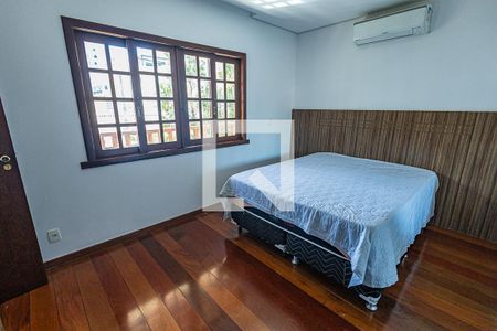 Casa para alugar com 300m², 4 quartos e 3 vagas Casa para alugar com 300m², 4 quartos e 3 vagasQuarto 2