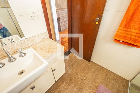 Casa para alugar com 300m², 4 quartos e 3 vagas Casa para alugar com 300m², 4 quartos e 3 vagasSuíte