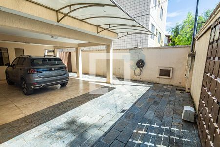 Casa para alugar com 300m², 4 quartos e 3 vagas Casa para alugar com 300m², 4 quartos e 3 vagasGaragem