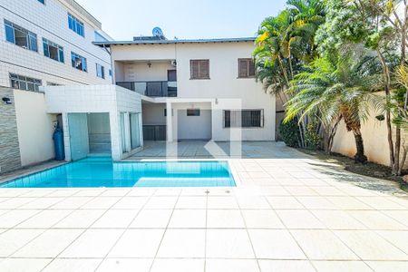 Casa para alugar com 300m², 4 quartos e 3 vagas Casa para alugar com 300m², 4 quartos e 3 vagasÁrea Gourmet