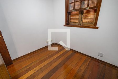 Casa para alugar com 300m², 4 quartos e 3 vagas Casa para alugar com 300m², 4 quartos e 3 vagasQuarto 4