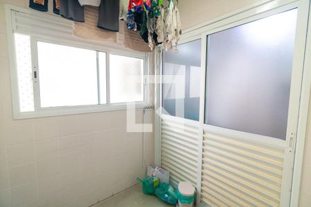Apartamento à venda com 112m², 3 quartos e 2 vagas Apartamento à venda com 112m², 3 quartos e 2 vagasÁrea de Serviço