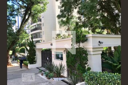 Apartamento à venda com 112m², 3 quartos e 2 vagas Apartamento à venda com 112m², 3 quartos e 2 vagasFachada e portaria