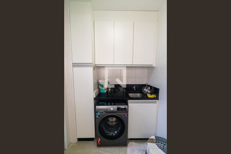 Apartamento à venda com 112m², 3 quartos e 2 vagas Apartamento à venda com 112m², 3 quartos e 2 vagasÁrea de Serviço