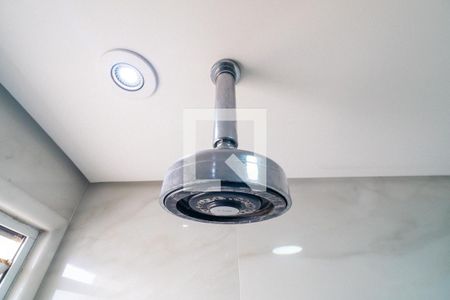 Apartamento à venda com 112m², 3 quartos e 2 vagas Apartamento à venda com 112m², 3 quartos e 2 vagasBanheiro Social Detalhe