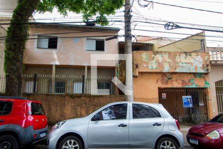 Casa para alugar com 100m², 1 quarto e sem vaga Casa para alugar com 100m², 1 quarto e sem vagaFachada