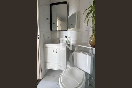 Apartamento para alugar com 65m², 2 quartos e 1 vagaBanheiro 