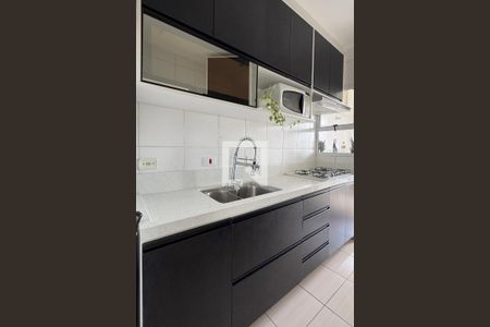 Apartamento para alugar com 65m², 2 quartos e 1 vagaCozinha 